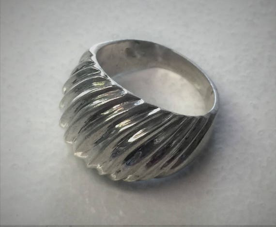 Vintage Sterling Silver Textured Dome Ring - image 3