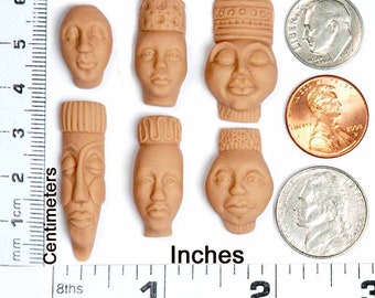Moldb2s – 1/2" do 7/8", sześć małych form do formowania powierzchni z koralikami oraz pięć wzorów tekstur autorstwa Maureen Carlson