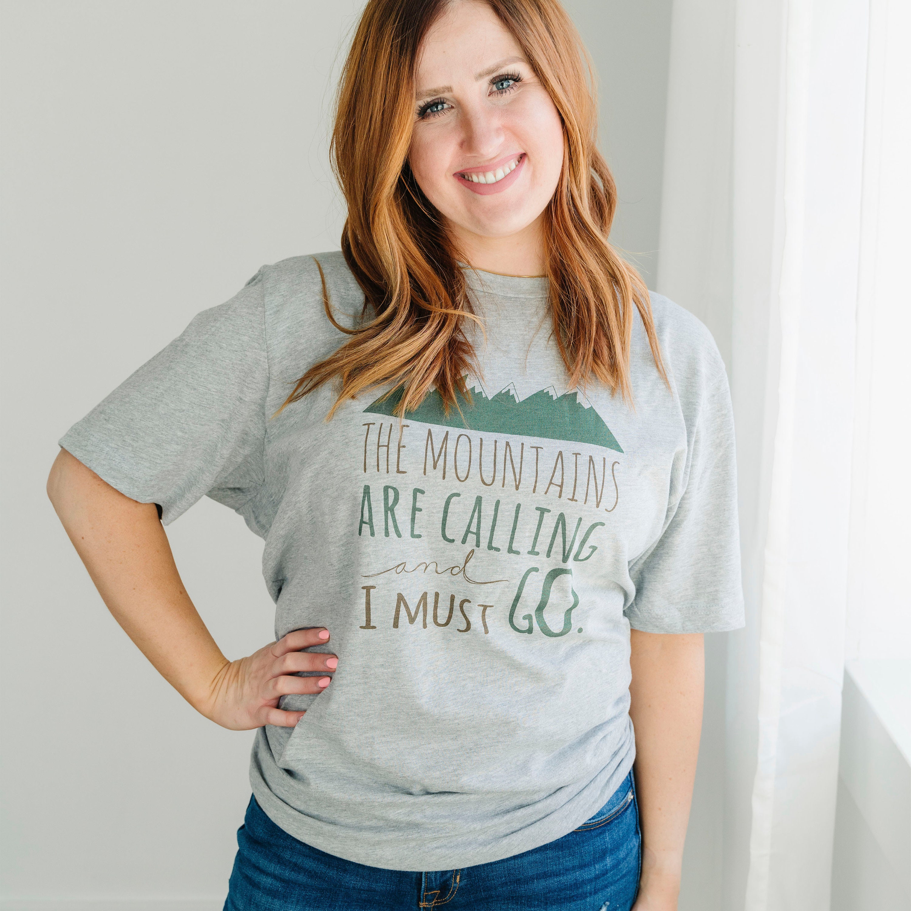 Hiking Tshirt the Mountains Are Calling 