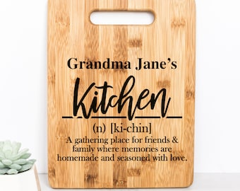 Bamboo Cutting Board, grandmother gift, Personalized Gift for Grandma, mothers day gift for her, Birthday Gift for Mom, new grandma gift