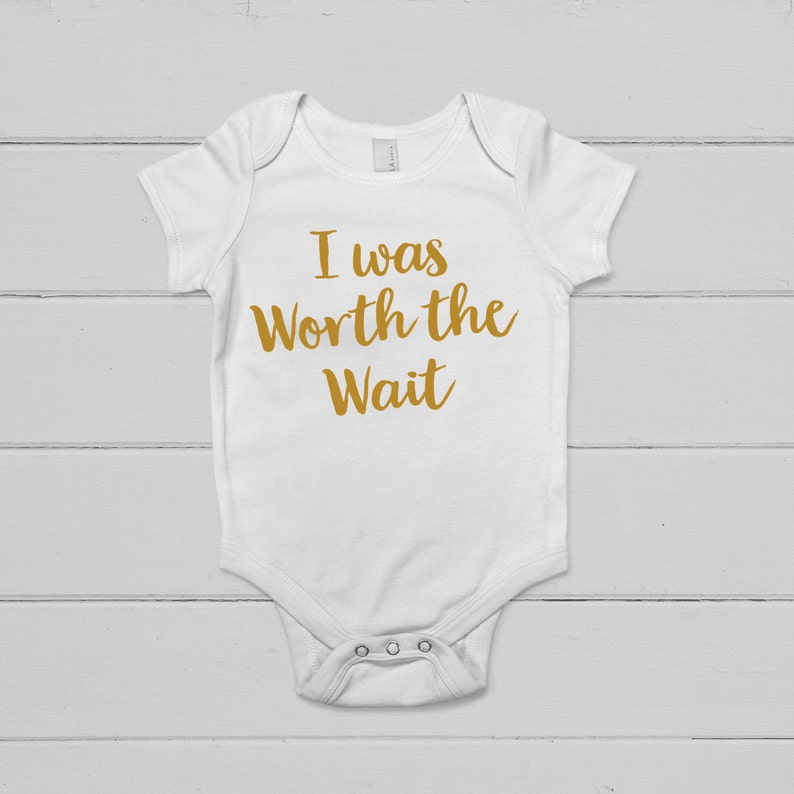 new baby outfit, going home clothes, newborn gift, New Baby Gifts, Baby Boy Gift, Baby Girl Gift, gender neutral baby shower gift image 4