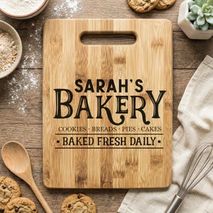 Cutting Board Personalized Bamboo, Custom Bakery Sign Board, Gift for Baker, Bakery Decor, Christmas Gift, Gift for Mom