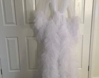 Extra Tulle Boutique Maternity Dress Robe Photo Shoot, Honey Dew Props