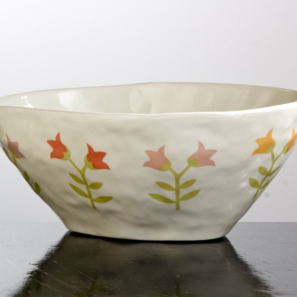 Porcelain Quilt Oval Serving Bowl