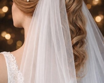 BONNIE SHORT - Ponytail Wedding Veil, Short Veil, White, Ivory, Bridal Veil, Wedding Veil, Ponytail Veil, Veil, Updo Veil, Veil for ponytail
