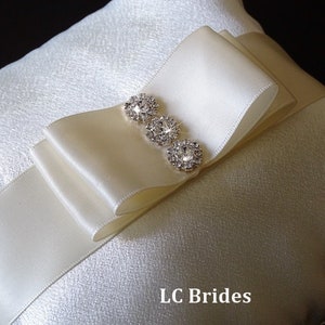 Ivory Ring Bearer Pillow, Ivory Wedding Pillow, Wedding Ring Pillow, Wedding Pillow, Ring Bearer, Ivory, Crystals