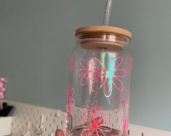 Iridescent Floral Tumbler | Glass Tumbler with Glitter Straw | Glass Can Cup with Daisies and Lid | Cute Girly Tumbler for Iced Coffee