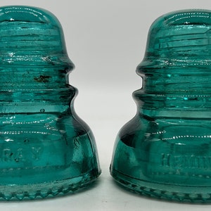 Vintage aqua Hemingray 40 glass insulator