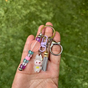 Pink & Blue Beaded Labubu Keychain – Cute Labubu Character Purse Charm, Handmade Kawaii Bag Accessory, Gift for Labubu Fans