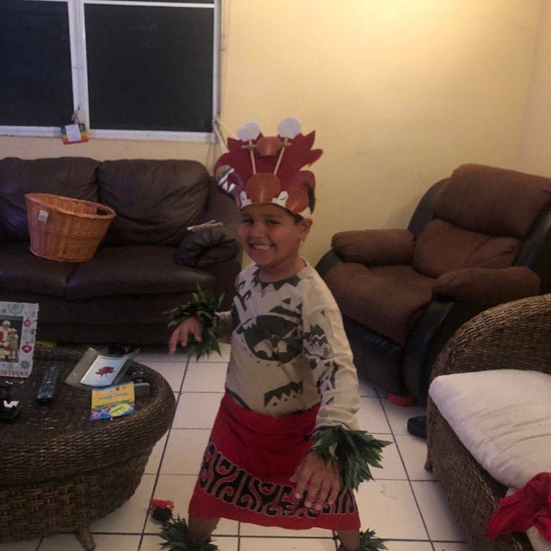 Moana Chief Tui Necklace Moana Costume Polynesian Demigod Necklace Hook Maui Hook Maui Costume Maui Necklace Tooth Necklace Wands Accessories Colusadigital Com