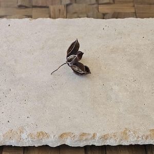Chiseled travertine Natural Stone Plate - Jewelry Tray - Candle tray - Marble Organizer - Pocket emptier - Handmade Gift - Display