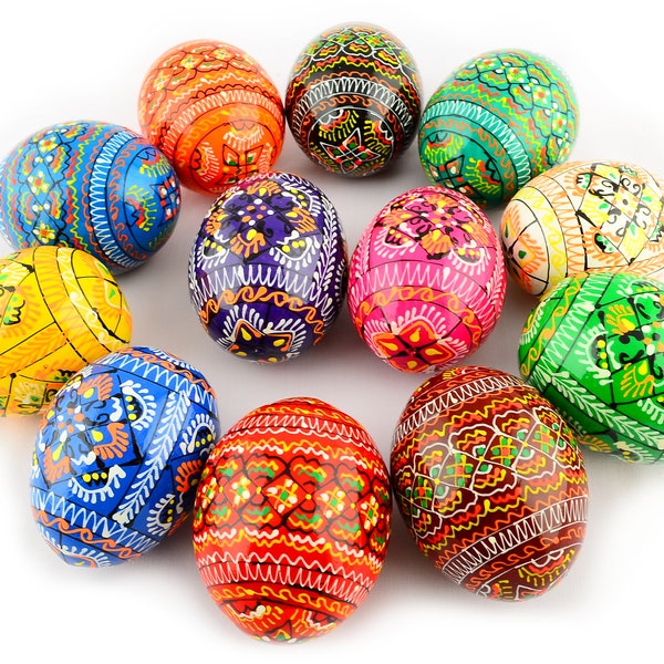 12 Easter Painted Eggs Wooden Ukrainian Pysanky (Pysanka). Polish Pisanki. Czech Kraslice.