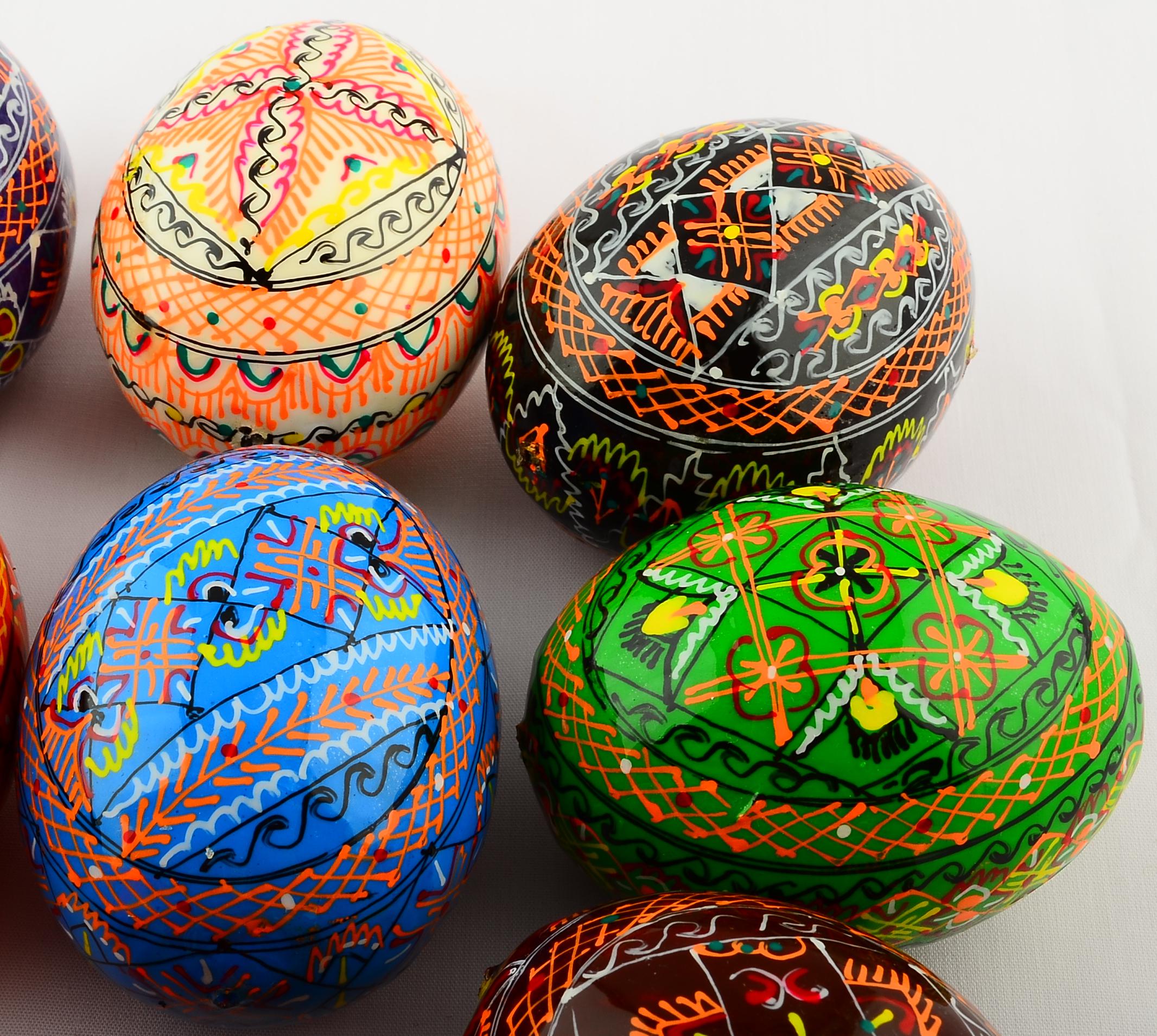 12 Easter Painted Eggs Wooden Ukrainian Pysanky (pysanka). Polish ...