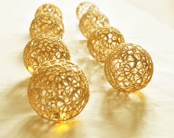 String Lights,Fairy Lights Wedding LED Lights, Bedroom Decor lamps, 20 Gold Lace Crocheted balls, Night Lights garland light