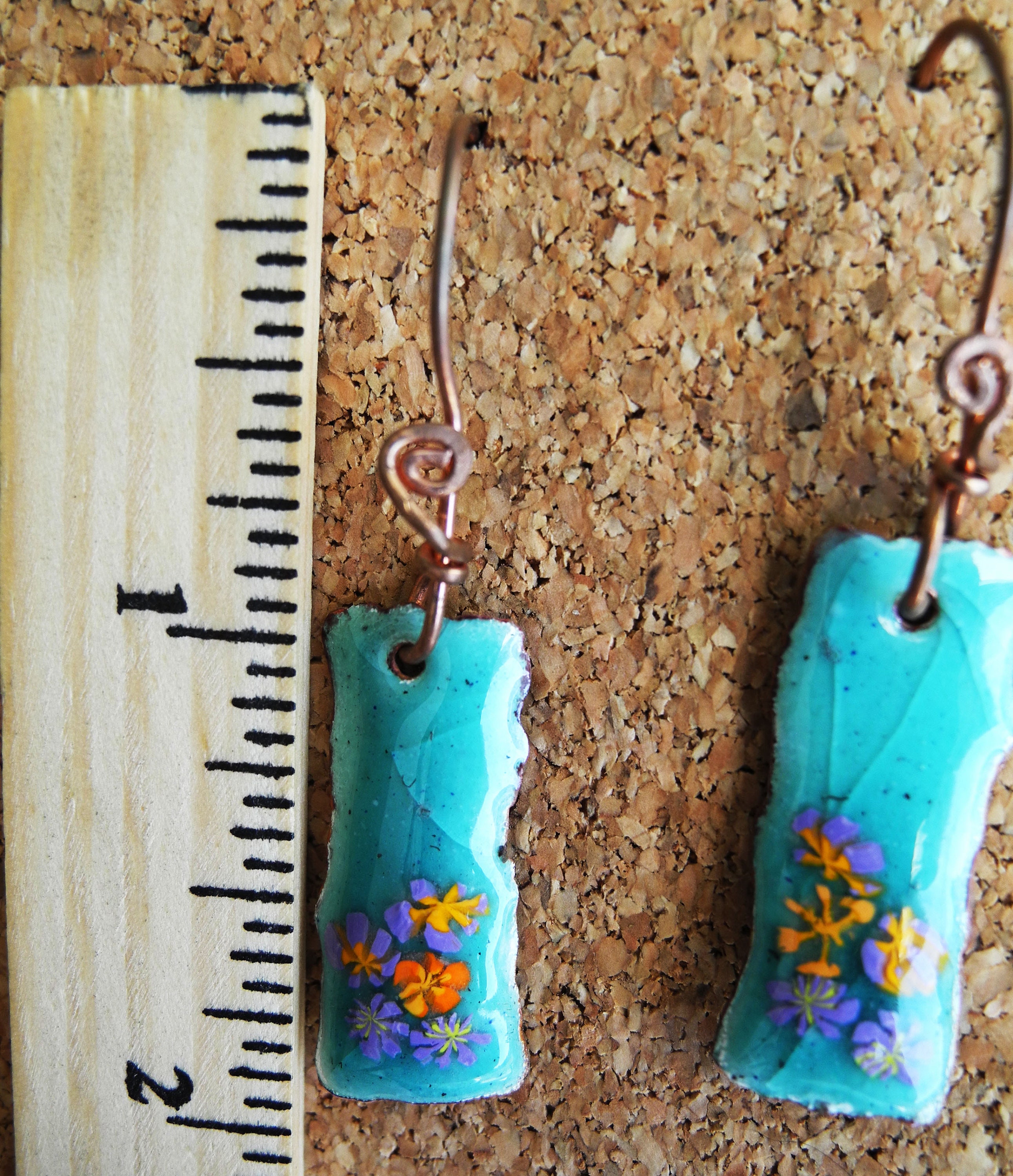 Seafoam Grüne Glas Emaille Kupfer Ohrringe verziert mit lila | Etsy