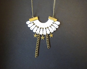 Long necklace retro white lace and brass chain pendant