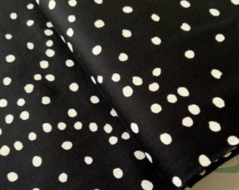 CLEARANCE- Save 40% // Ympari Pocho, Anu Tuominen for Nani Iro, Japanese Oxford Fabric, 9 Yards