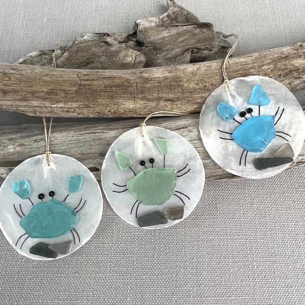 Beach Ornament, Seaglass Ornament, Crab Ornament, Seaglass Crab, Seaglass Crab Ornament