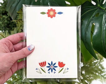 4 1/4 x 6 "Today Is A Good Day" Notizblock - Magnetischer Notizblock verpackt in einer kompostierbaren Tasche von AmberLeaders