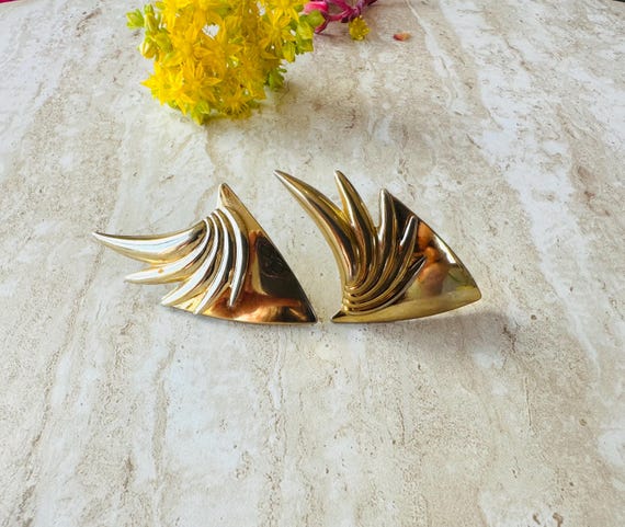 Vintage • Angular Earrings • Gold • - image 3