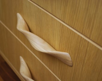 Make Drawer Pulls Without a Lathe // Easy DIY Drawer Pulls and Knobs 