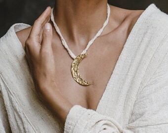 Half Moon Necklace ∆ Boho Celestial Jewelry ∆ Brass Crescent Moon Pendant Charm ∆ Hammered Hand Stamped Rustic Jewelry ∆ Goddess Necklace