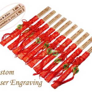 100 Paar Bambusstäbchen mit kundenspezifischer Lasergravur und rotem Embroidery Pouch Einsatz, Hochzeitsstäbchen, Großhandelsstäbchenlieferant