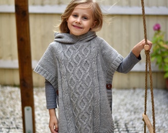 Knitting Pattern - Saunter Poncho (Child and Teen sizes)