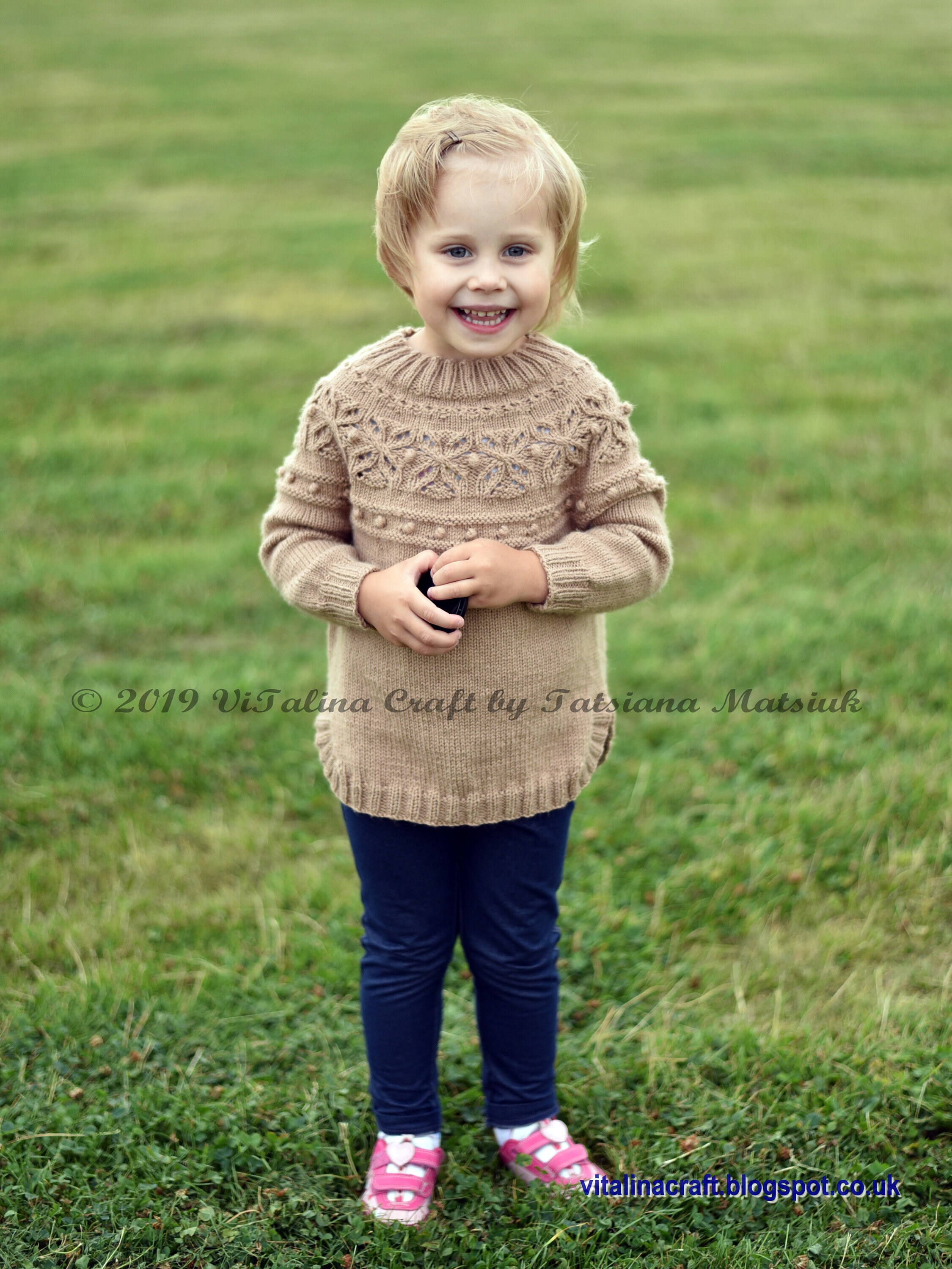 Knitting Pattern - Starflake Sweater (Toddler and Child sizes)
