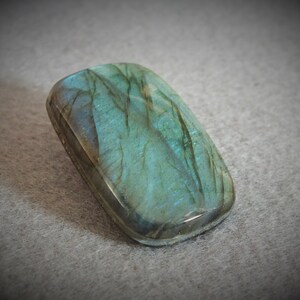 Several Gemstone cabochons with or without rill - select several stones for a total of 40 Euros