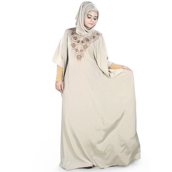 Les femmes musulmanes MyBatua réchauffent un caftan en polyester gris, une excellente robe brodée pour les vêtements d'occasion, KF-026