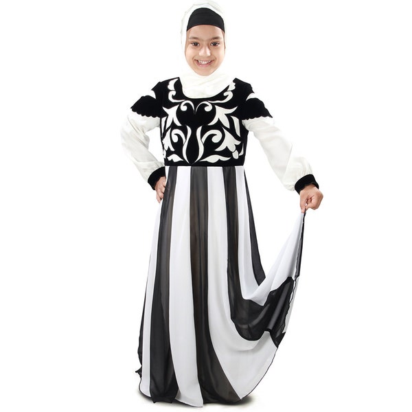 MyBatua Beautiful Black & Off White Georgette Muslim Traditional Abaya, Eid And Party Wear Gown, Islamic Clothing, Jilbab, AY-359-K