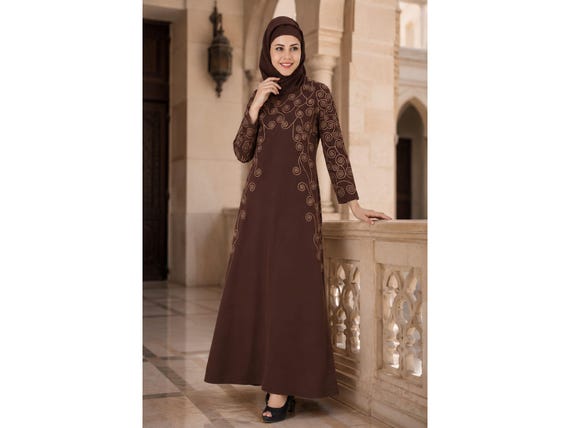brown dress matching hijab My Chic Light Brown Abaya Eid Outfit: Style Guide & Shopping Tips!
