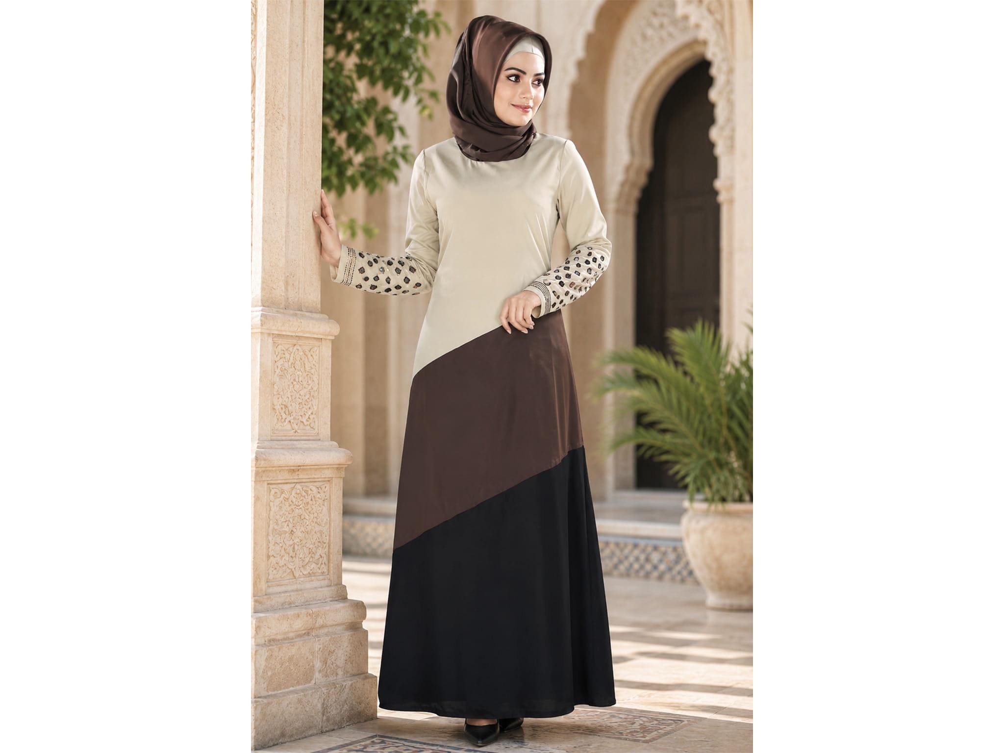 hijab style maxi dress 20 Modest Tips on How to Wear Hijab with Maxi Dress