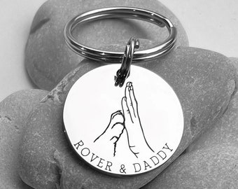 High Five Dog Keyring - Doggy Gift for Daddy - Personalised Keyring for Dad - Gift from the Dog - Dog Gift - Gift for Him - Unique Gift Idea
