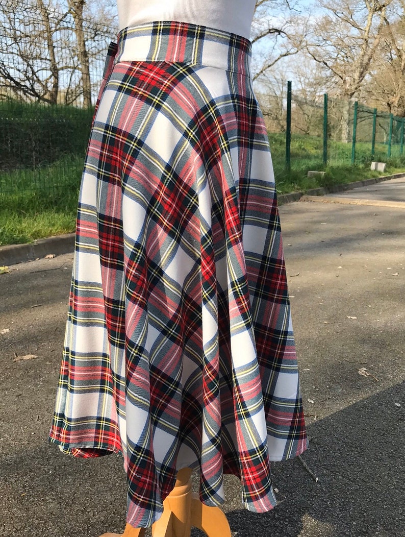 Red and white tartan skirt / Scottish fabric skirt / vintage retro style skirt / hand-stitched circle skirt / rockabilly skirt image 2