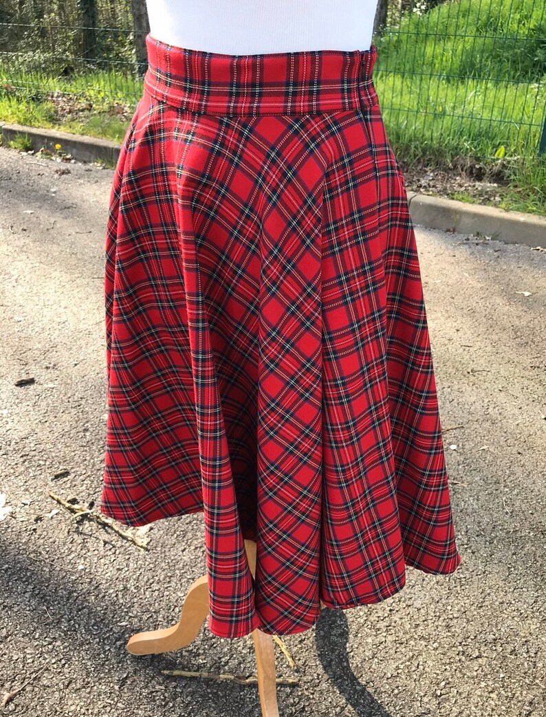 Roter Schottenrock / Rock im VintageRetroStil / Rock im Fifties