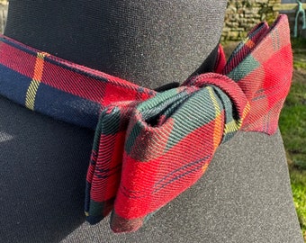 Authentic tartan bow tie / hand sewn bow tie / plaid bow tie / retro style tartan bow tie