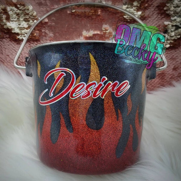 Custom Dog Water Pail: Intricate design (Milkyway, Galaxy, Beach, Peek-a-boo, etc.)