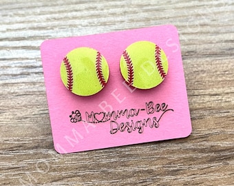 Spersonalizowane kolczyki z motywem softballu, kolczyki z motywem sztyftu, kolczyki dla mam softballu, spersonalizowane kolczyki, numer na koszulce, prezent dla drużyny, prezent dla trenera