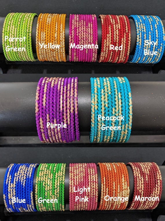 Ultimi colori Braccialetti in metallo glitter colorati per bambini /  Braccialetti colorati / Braccialetti indiani / Dozzina di braccialetti /  Bracciale rigido con finitura opaca -  Italia