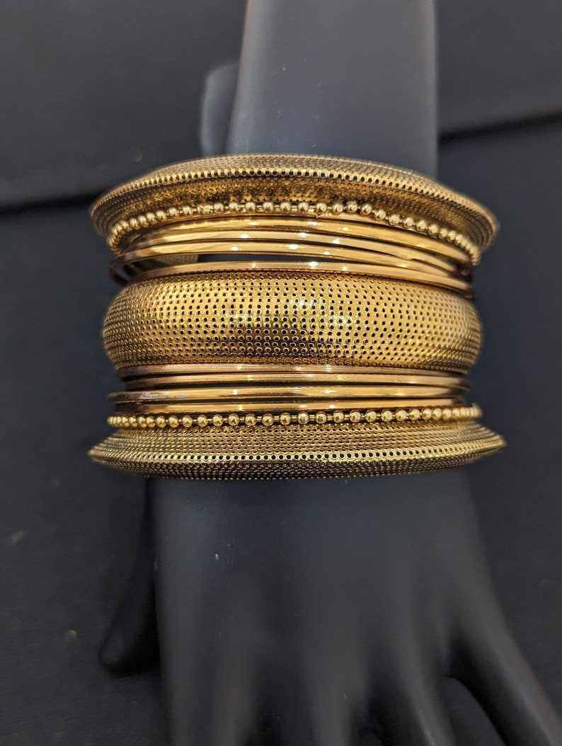 Antique Gold Bangles / Indian Bangles / Traditional Jewelry / Etsy