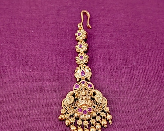 D1 - Goddess Lakshmi Tikka - Antique Gold plated kemp stone Traditional Maang Tikka / Nethi Chutti / Papidi billa / South Indian Tikka