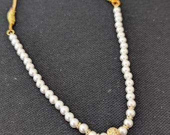 Single strand Pearl Chain Necklace / Faux white pearl Necklace / Casual Wear Necklace / CZ ball chain / Beaded Necklace / Pearl chain