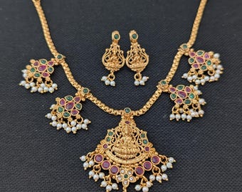 Adigai style Choker Necklace and Stud Earrings set / Traditional Goddess Lakshmi Choker Indian Jewelry Sets / Gold plated Necklace set