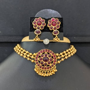 Ruby Kemp stone Choker Set / Traditional Chick Necklace Stud Earring set / Gold bead chain / Antique gold Jewelry set / Indian Jewelry set