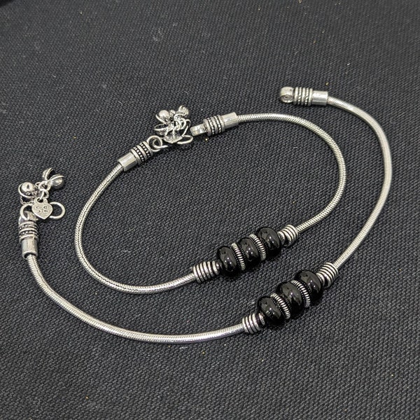 Pair Anklets - Oxidized silver / German silver / Black metal finish Indian Traditional Anklets / Payal / Golusu / Black bead Simple Anklets
