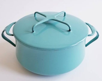 Vintage Dansk Kobenstyle 2 qt Turquoise Enamel Pot