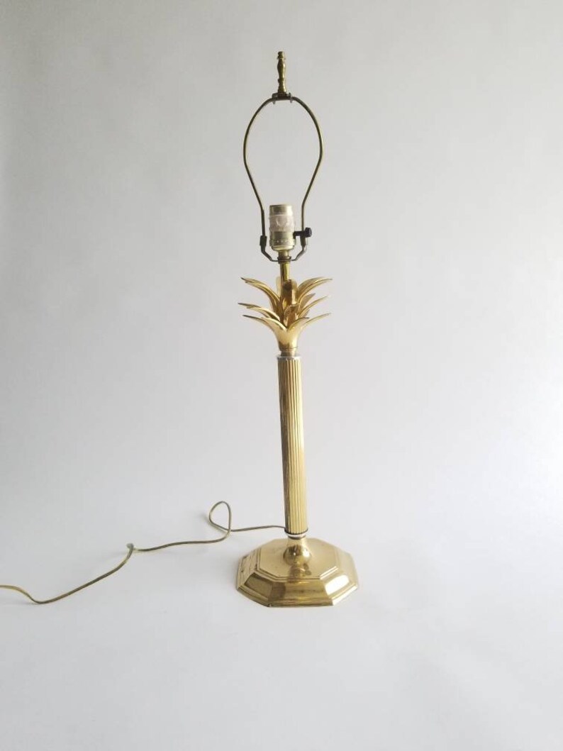 Welcome Vintage Brass Pineapple Leaf Table Lamp 18