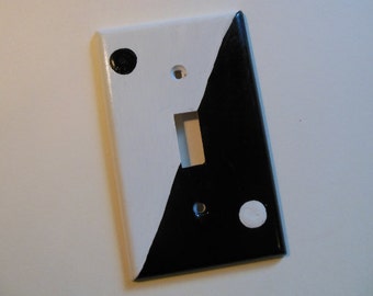 Yin and Yang Single Switch Cover